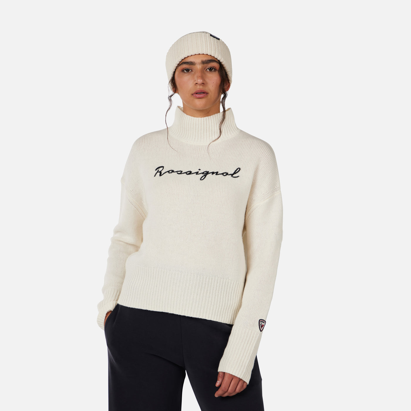 W SIGNATURE SWEATER